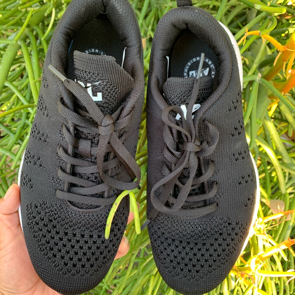 APL athletic propulsion labs Womens Techloom PropeliumBlack Walking Shoes Size 8